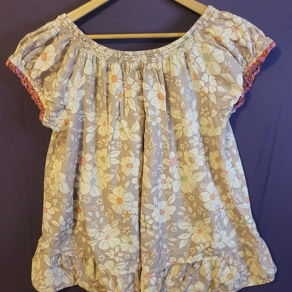 Free People Floral Blouse in Lavendar & Cream. Size L - Picture 3 of 5